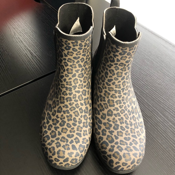 chooka eastlake mid rain boot